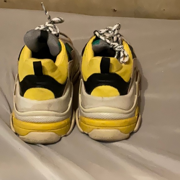 Balenciaga Tripple S sneaker main image 2